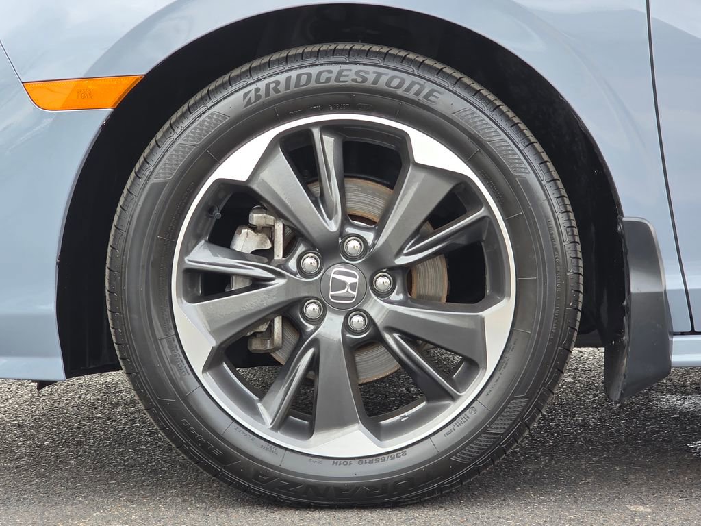 Used 2024 Honda Odyssey Elite image 9