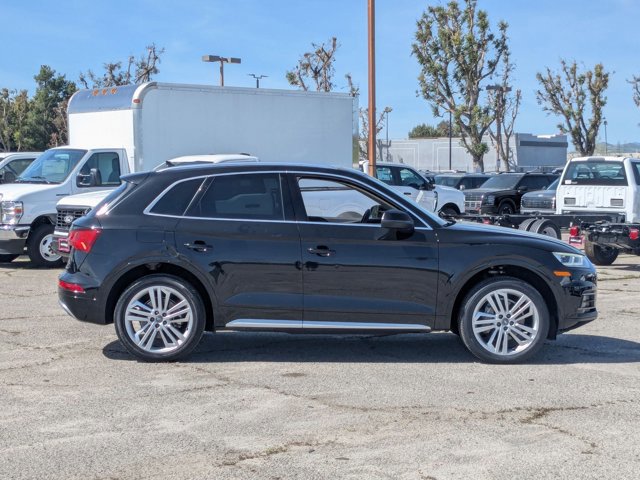 Used 2019 Audi Q5 2.0T Premium Plus w/ Premium Plus Package AWD/4WD image 4