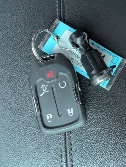 Used 2023 GMC Terrain SLE w/ Driver Convenience Package image 19