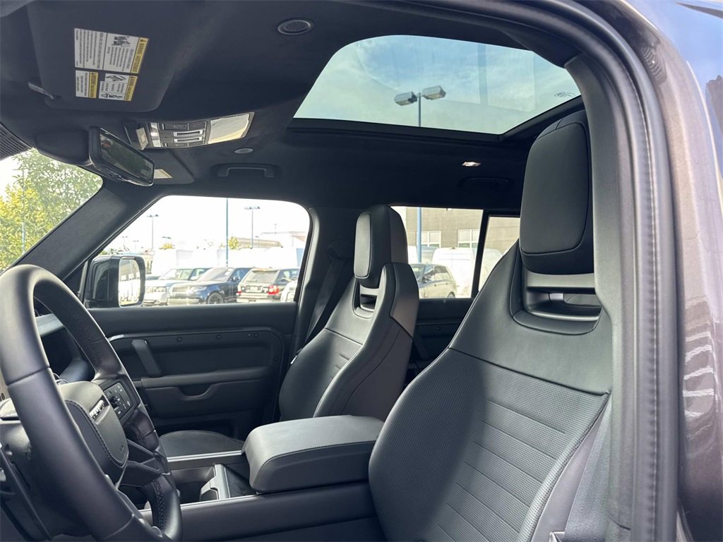 New 2025 Land Rover Defender 110 image 17