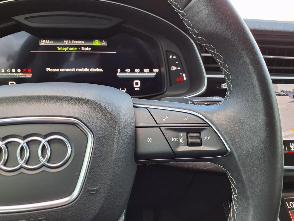 Used 2023 Audi Q8 Premium Plus w/ Premium Plus Package AWD/4WD image 31