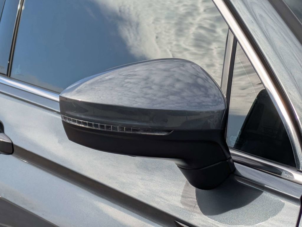 Certified 2023 Volkswagen Tiguan SEL R-Line image 12