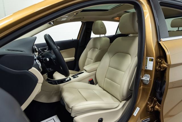 Used 2018 Mercedes-Benz GLA 250 4MATIC image 22