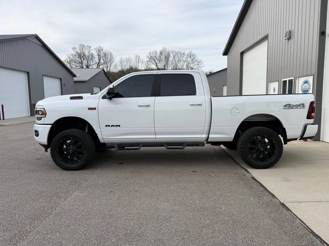 Used 2021 RAM 2500 Big Horn w/ Level 2 Equipment Group AWD/4WD image 4