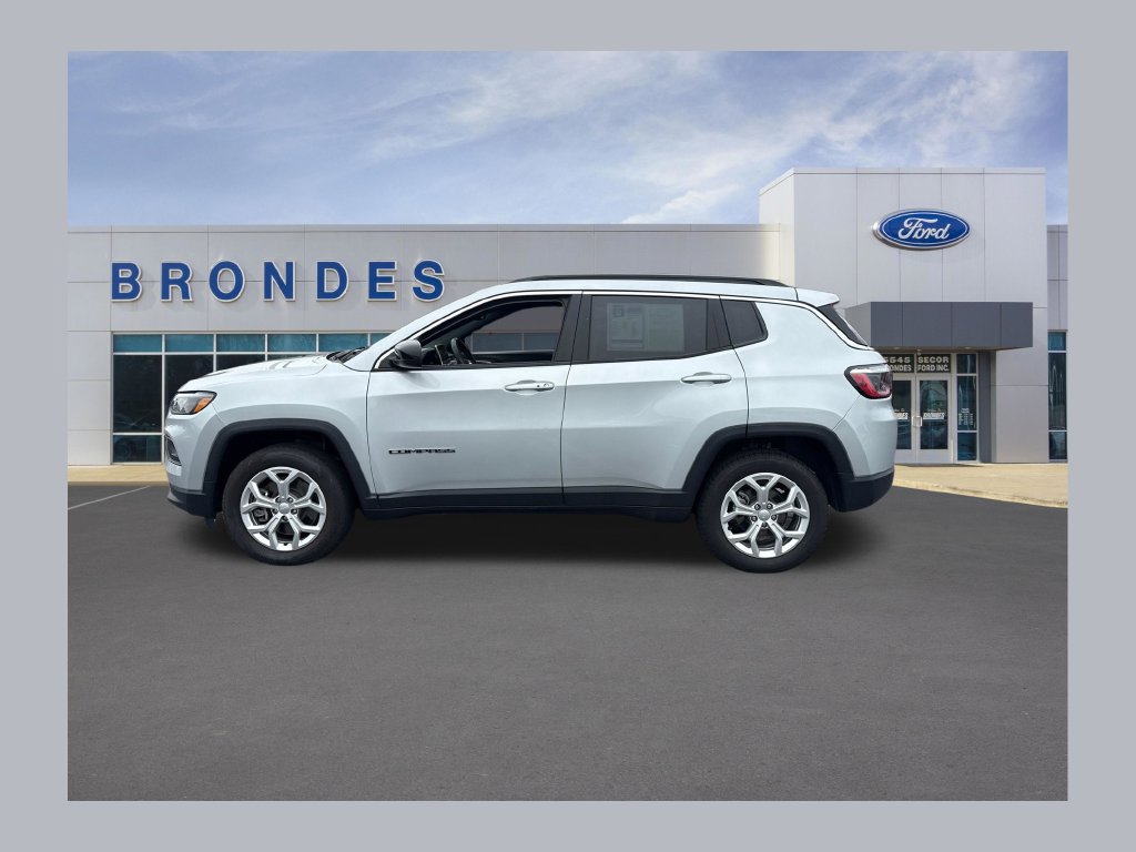 Used 2024 Jeep Compass Latitude
