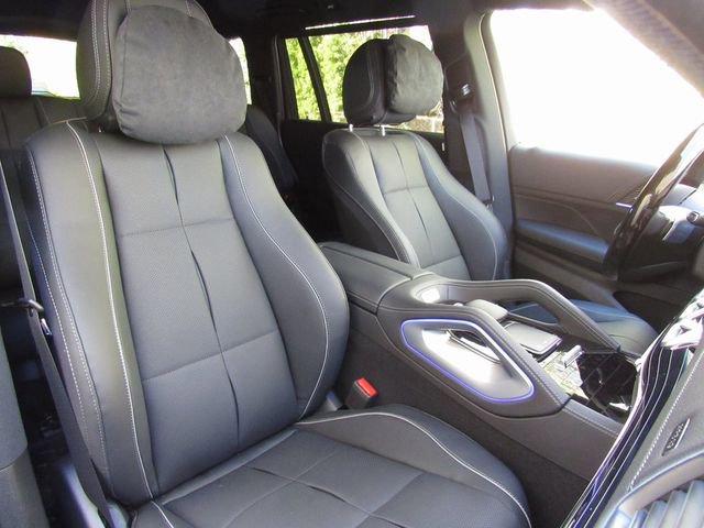 New 2026 Mercedes-Benz GLS 580 4MATIC image 21