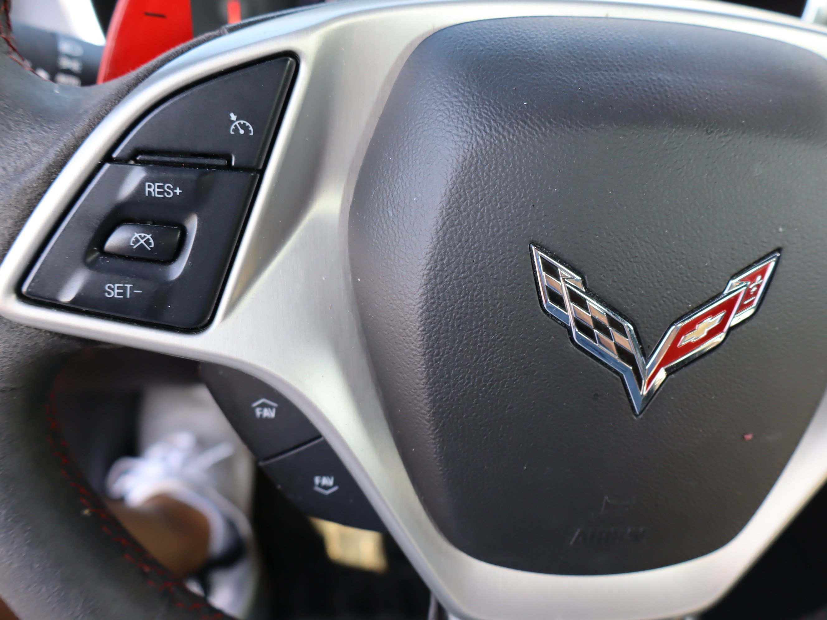 Used 2017 Chevrolet Corvette Stingray Coupe RWD image 18