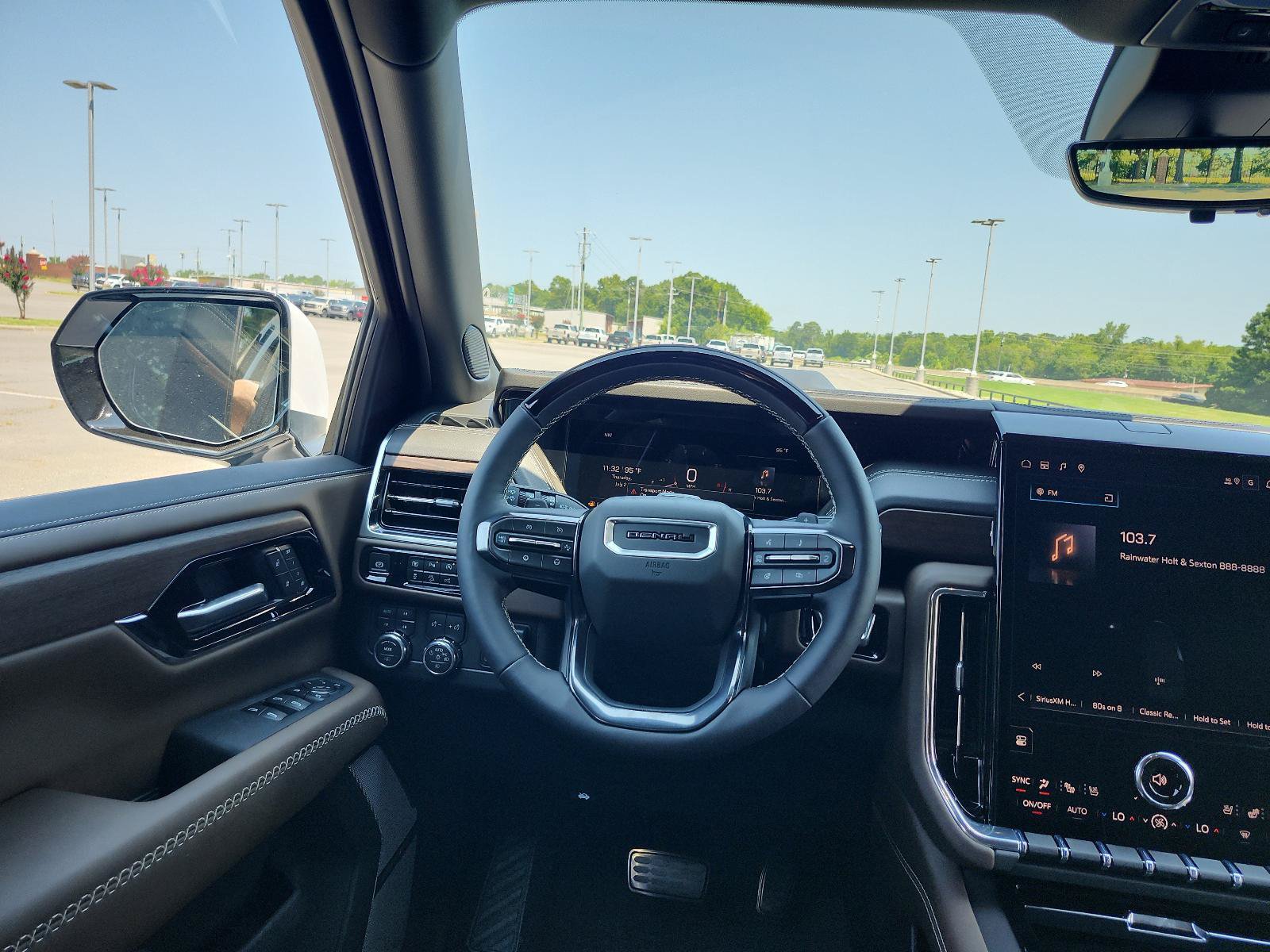 New 2026 GMC Yukon XL Denali Ultimate AWD/4WD image 13