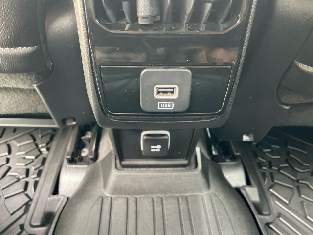 Used 2023 Jeep Compass Limited AWD/4WD image 21