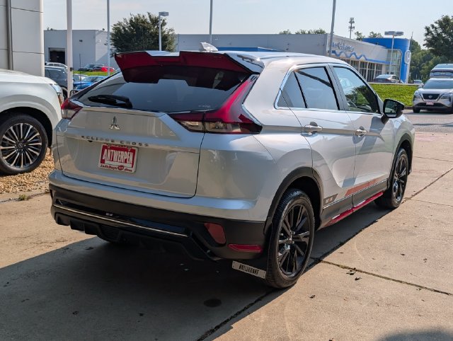 Used 2024 Mitsubishi Eclipse Cross Ralliart AWD/4WD image 3