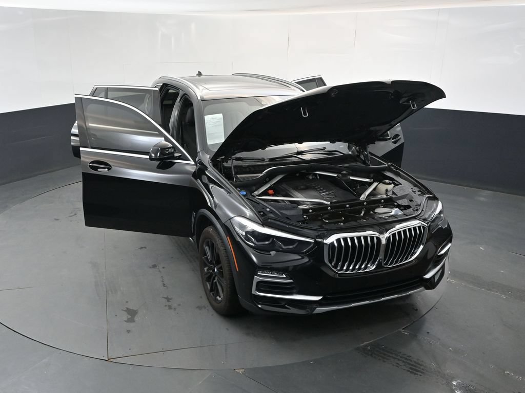 Used 2020 BMW X5 xDrive40i w/ Convenience Package AWD/4WD image 16