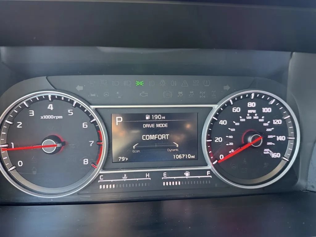 Used 2021 Kia Sorento LX FWD image 15
