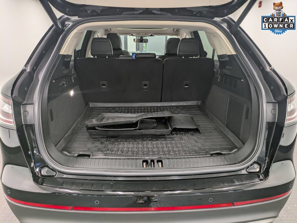 Used 2022 Lincoln Nautilus Reserve AWD/4WD image 28