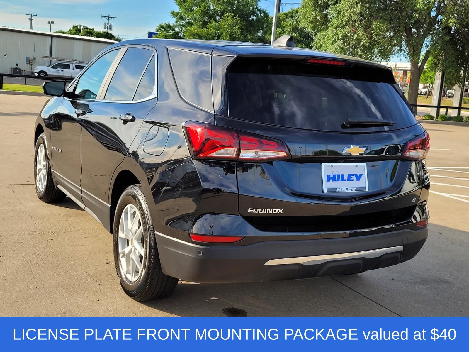 Used 2024 Chevrolet Equinox LT image 3