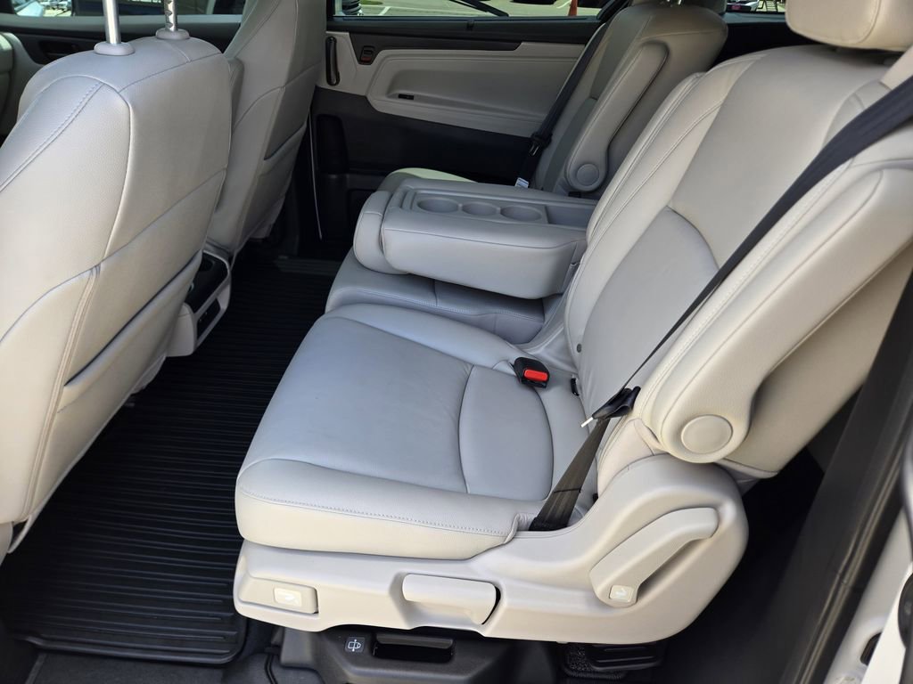 Certified 2026 Honda Odyssey EX-L image 18
