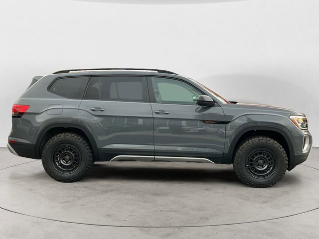 New 2025 Volkswagen Atlas Peak Edition SE AWD/4WD image 7