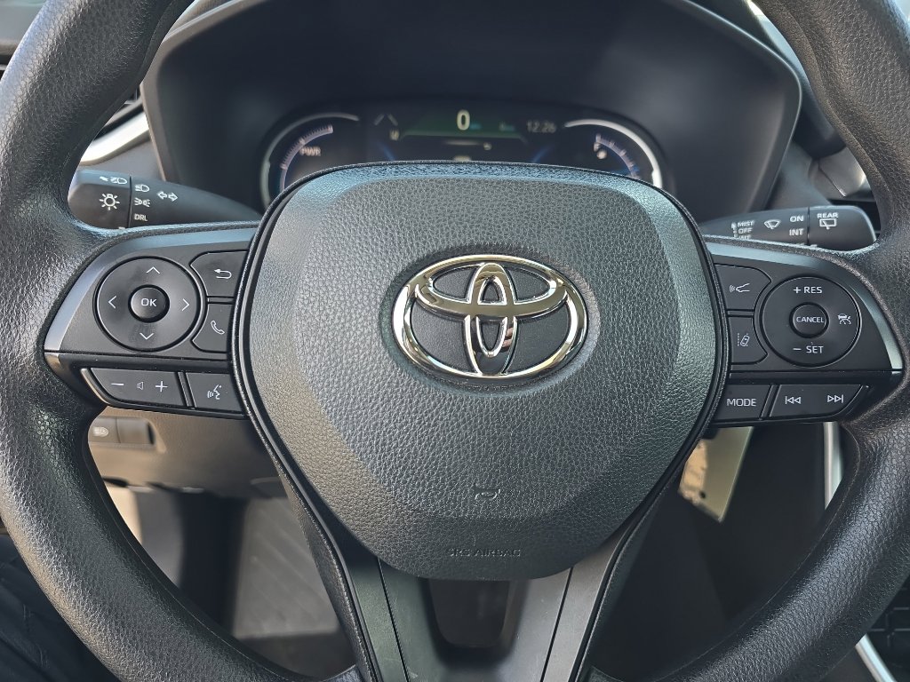Certified 2025 Toyota RAV4 LE AWD/4WD image 25