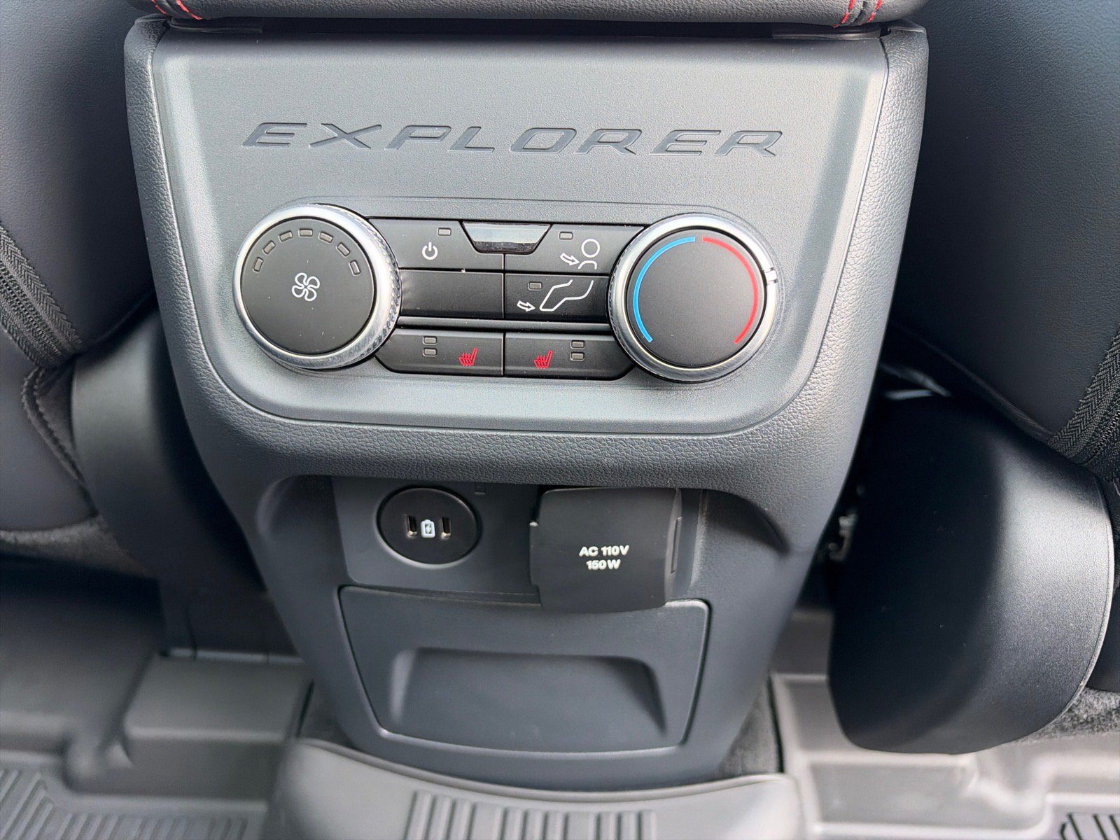 Used 2026 Ford Explorer ST AWD/4WD image 24