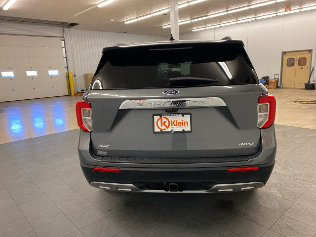 Used 2023 Ford Explorer XLT w/ Equipment Group 202A AWD/4WD image 7