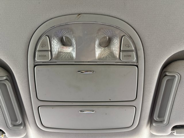 Used 2010 Hyundai Santa Fe SE image 22