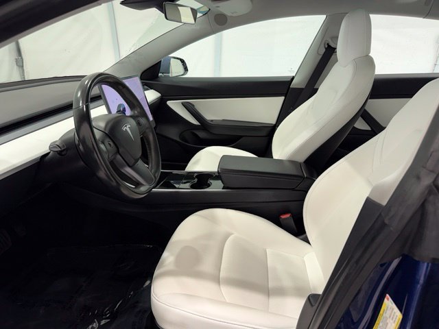 Used 2018 Tesla Model 3 Long Range AWD/4WD image 11