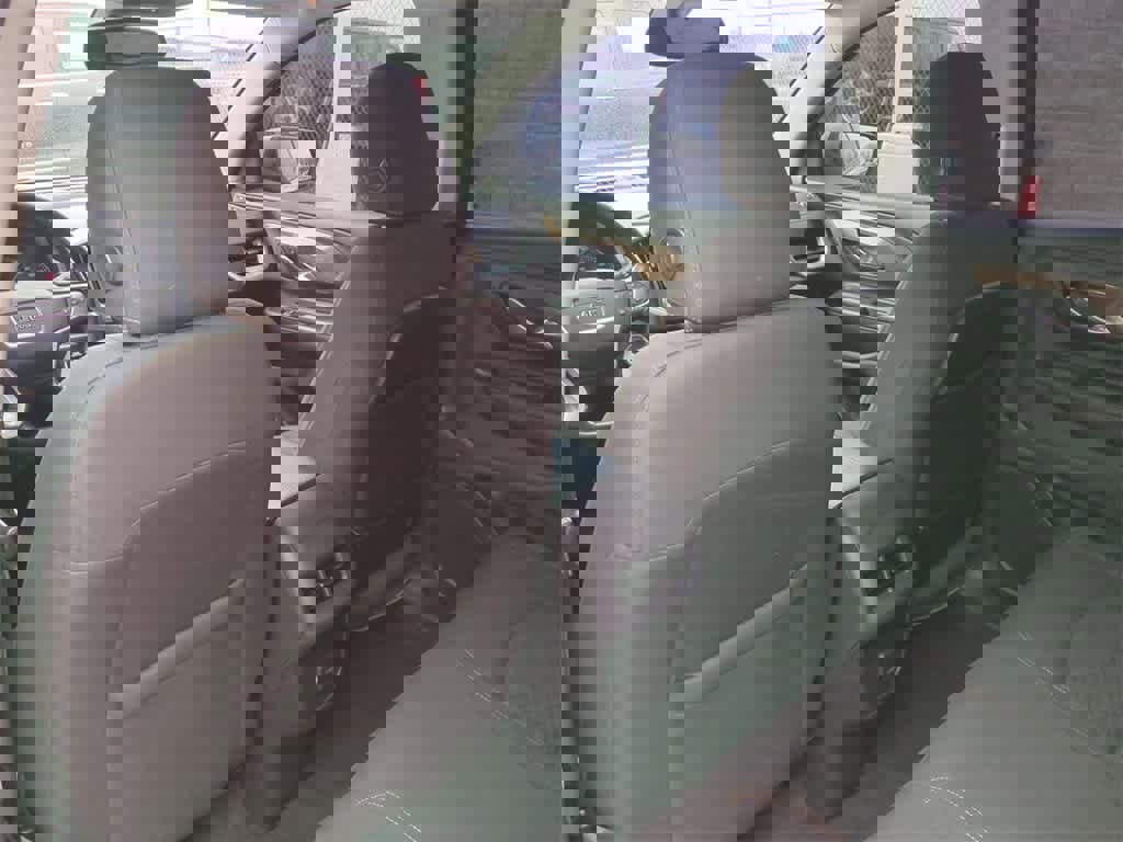 Used 2019 GMC Terrain SLE w/ Driver Convenience Package image 10