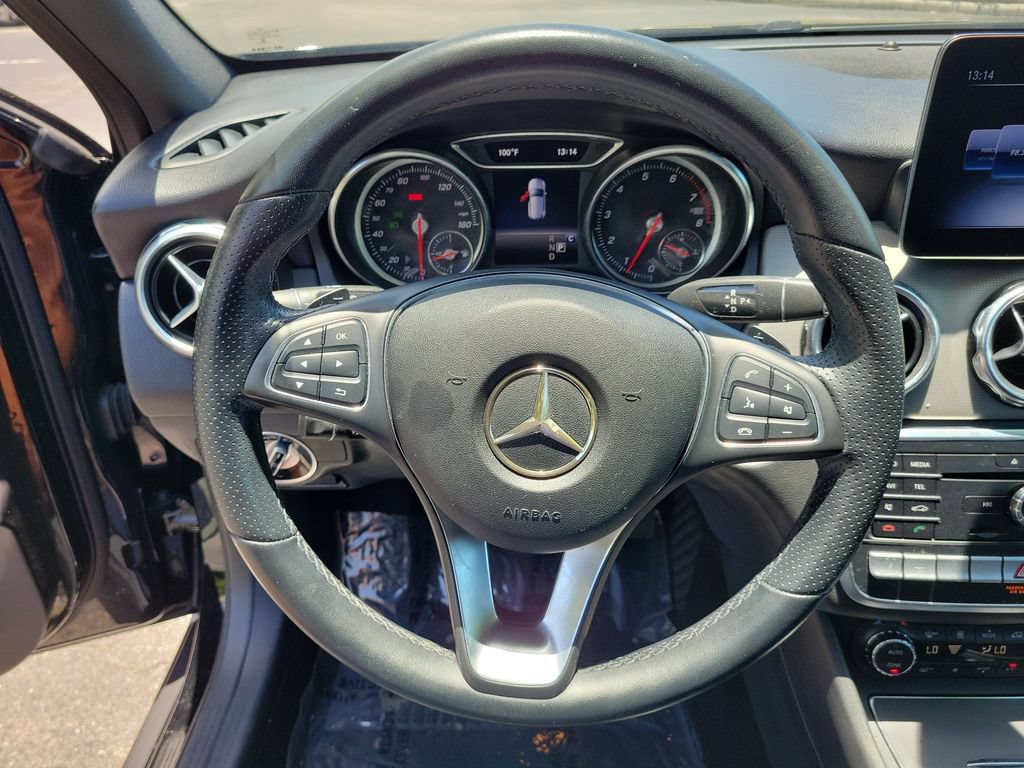 Used 2020 Mercedes-Benz GLA 250 4MATIC image 30