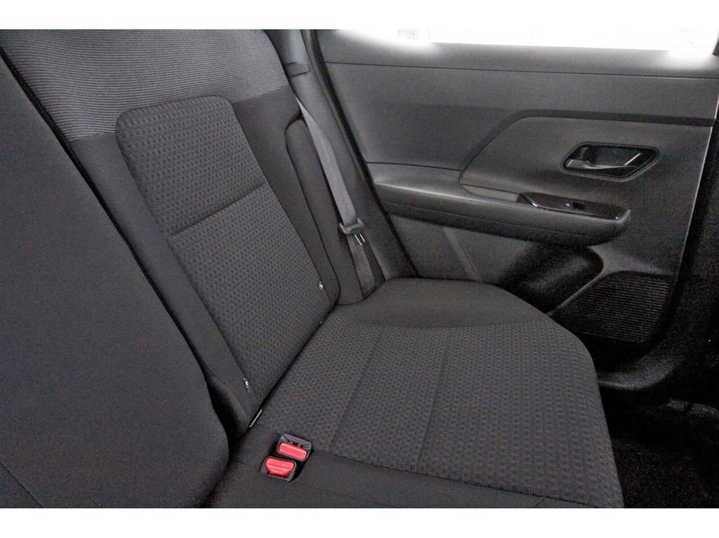 New 2026 Nissan Kicks S image 23