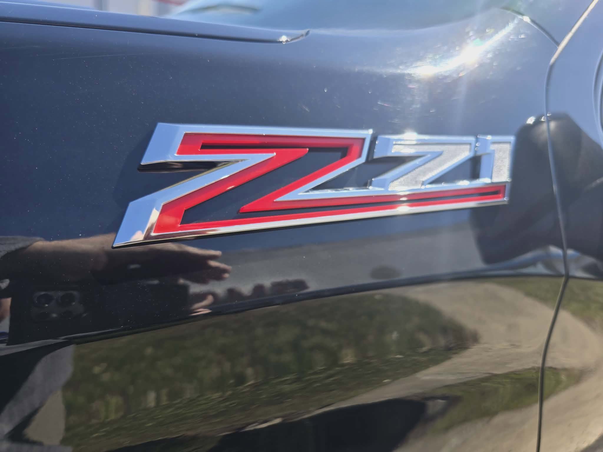 Used 2020 Chevrolet Silverado 1500 RST image 12