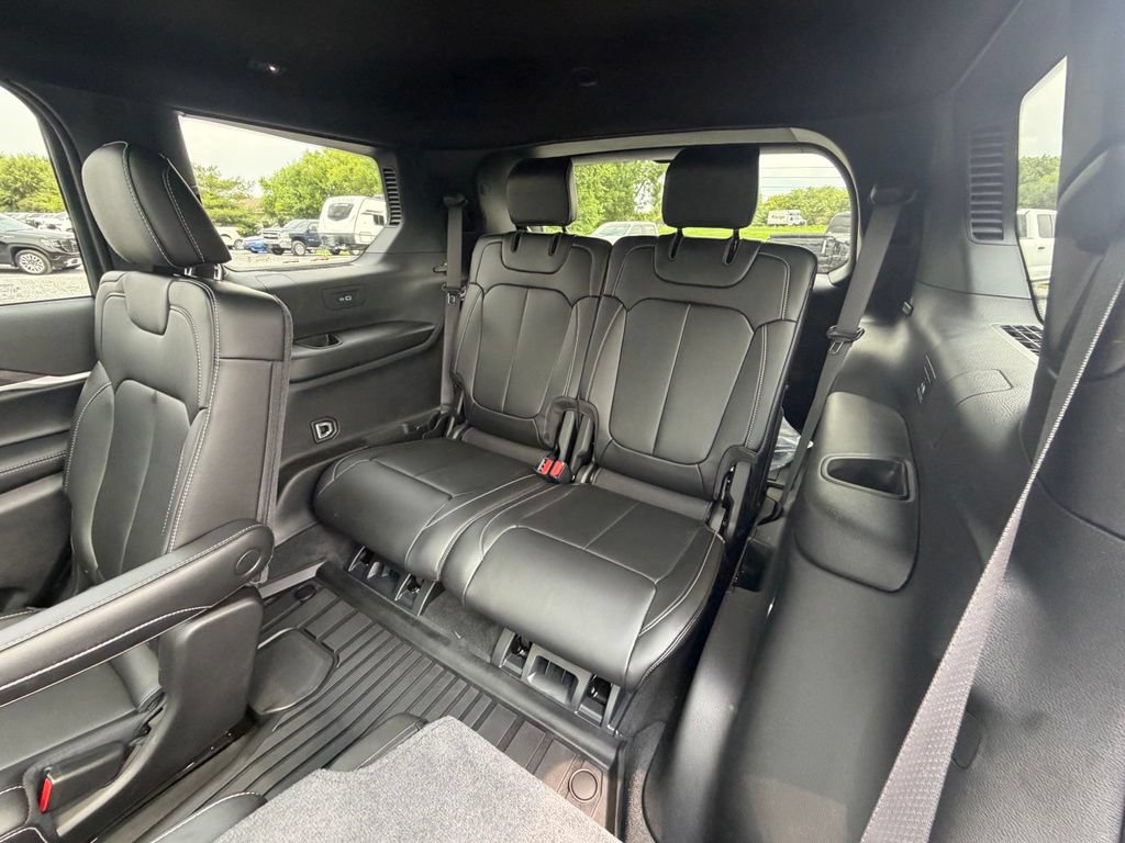 Used 2026 Jeep Grand Cherokee L Limited w/ Limited Altitude Package AWD/4WD image 8