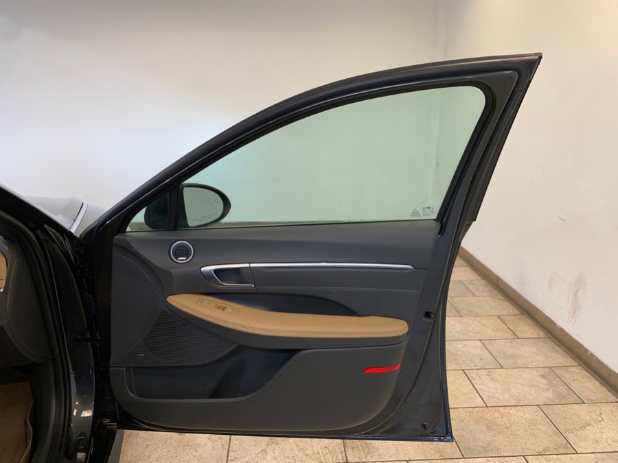 Used 2023 Hyundai Sonata Limited FWD image 57
