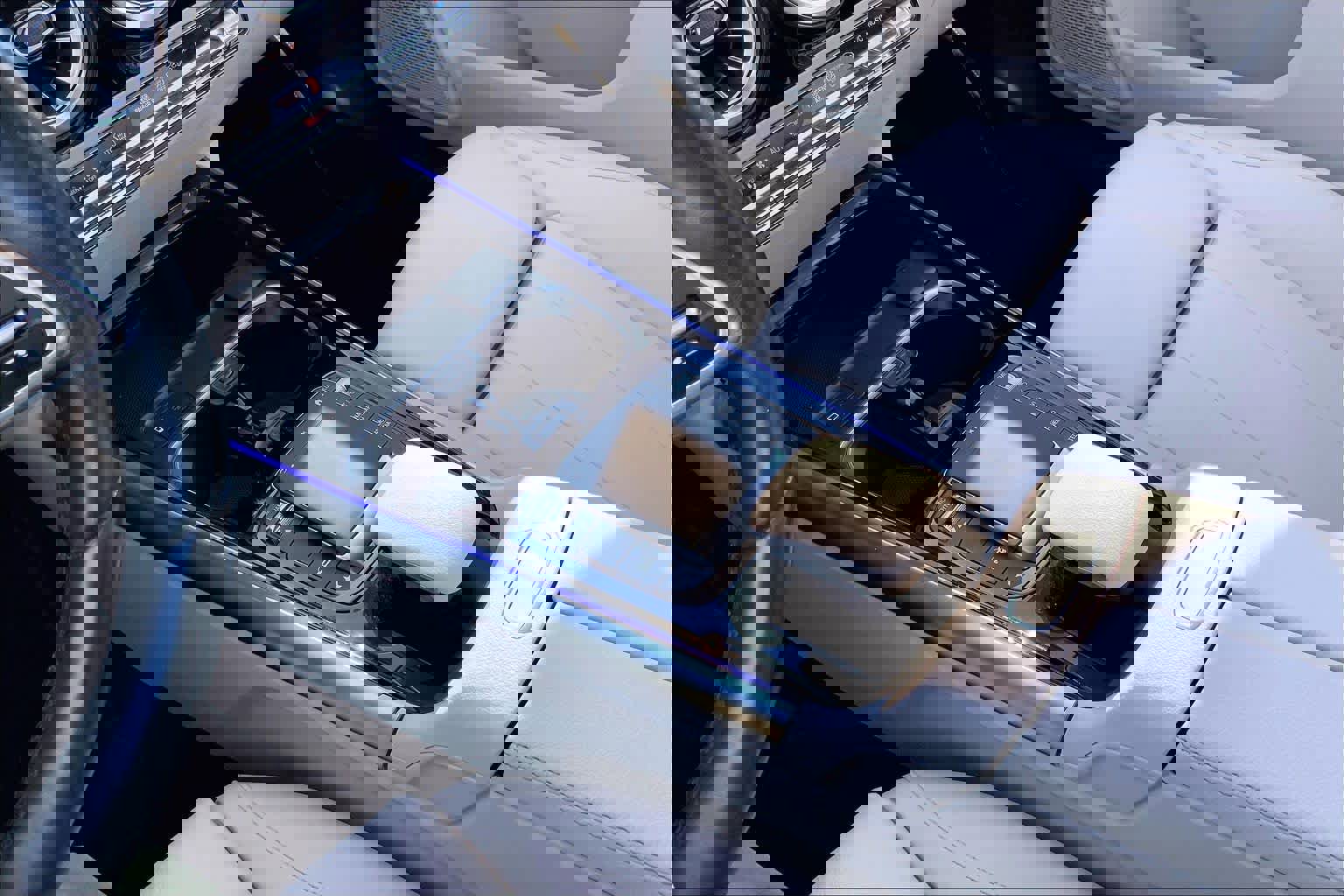 Certified 2023 Mercedes-Benz GLA 250 4MATIC image 16