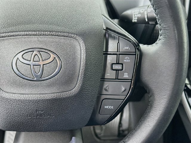 Used 2023 Toyota bZ4X AWD image 21