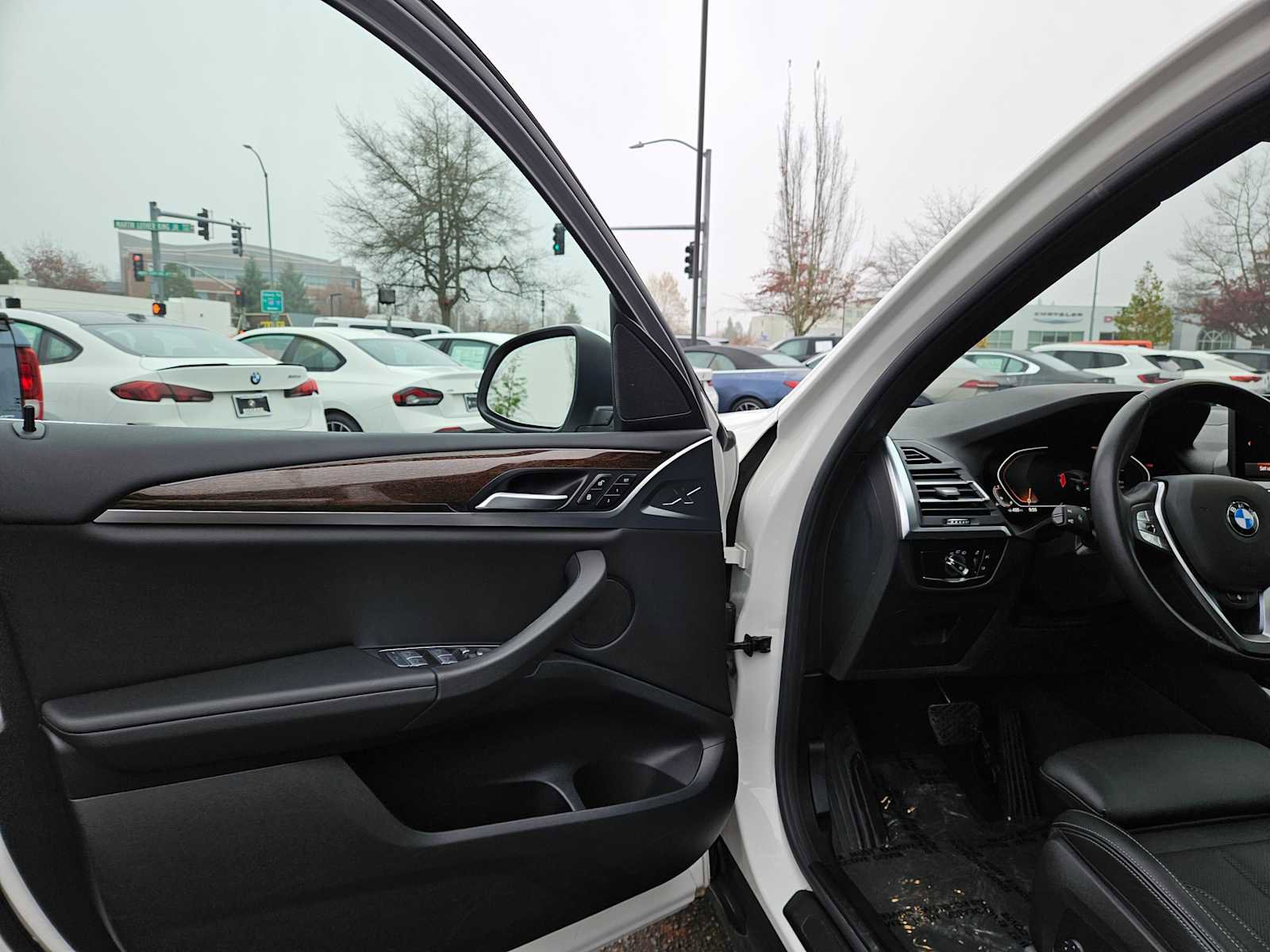 Used 2024 BMW X3 xDrive30i image 23