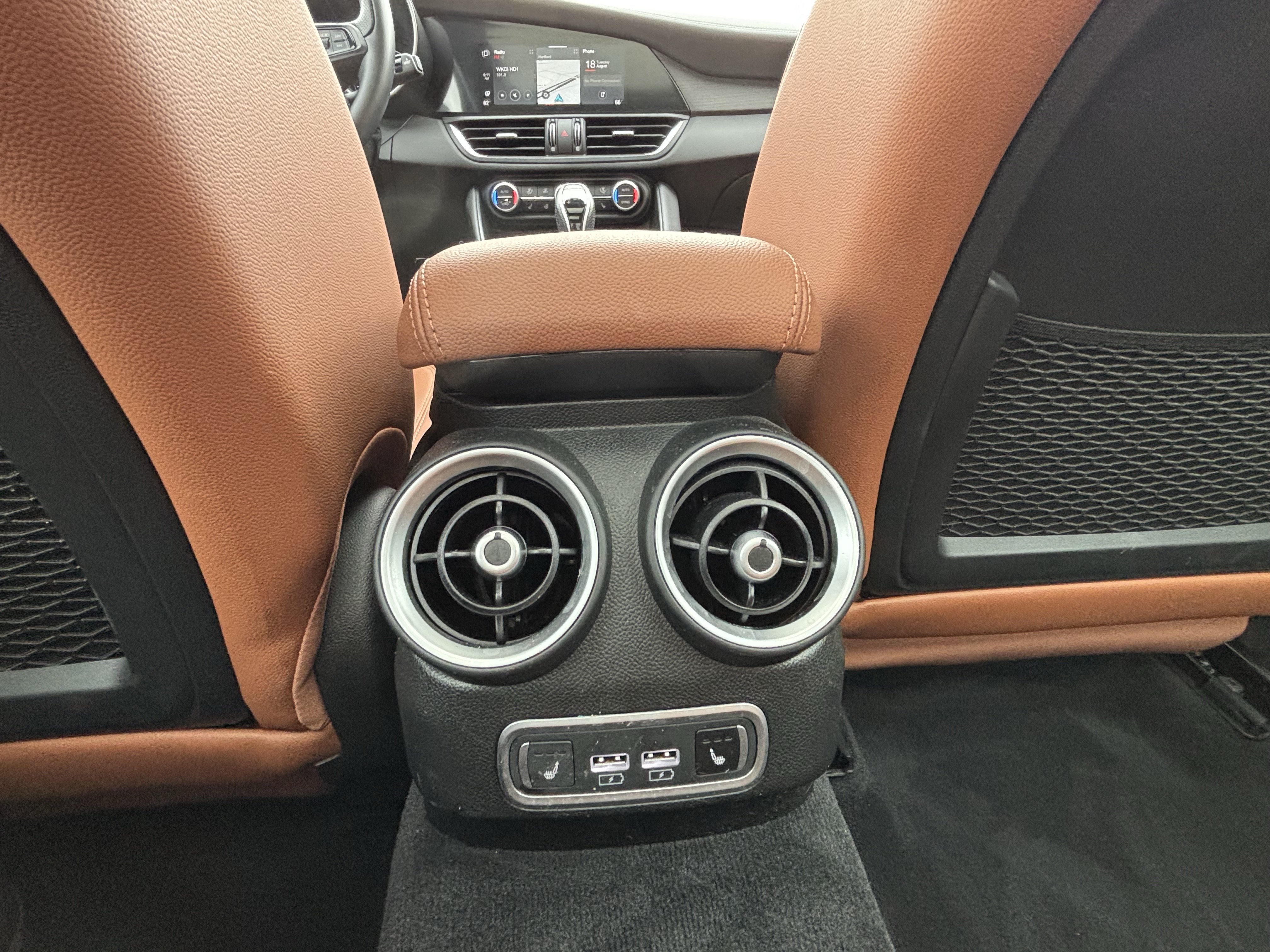Certified 2023 Alfa Romeo Giulia Ti AWD/4WD image 43