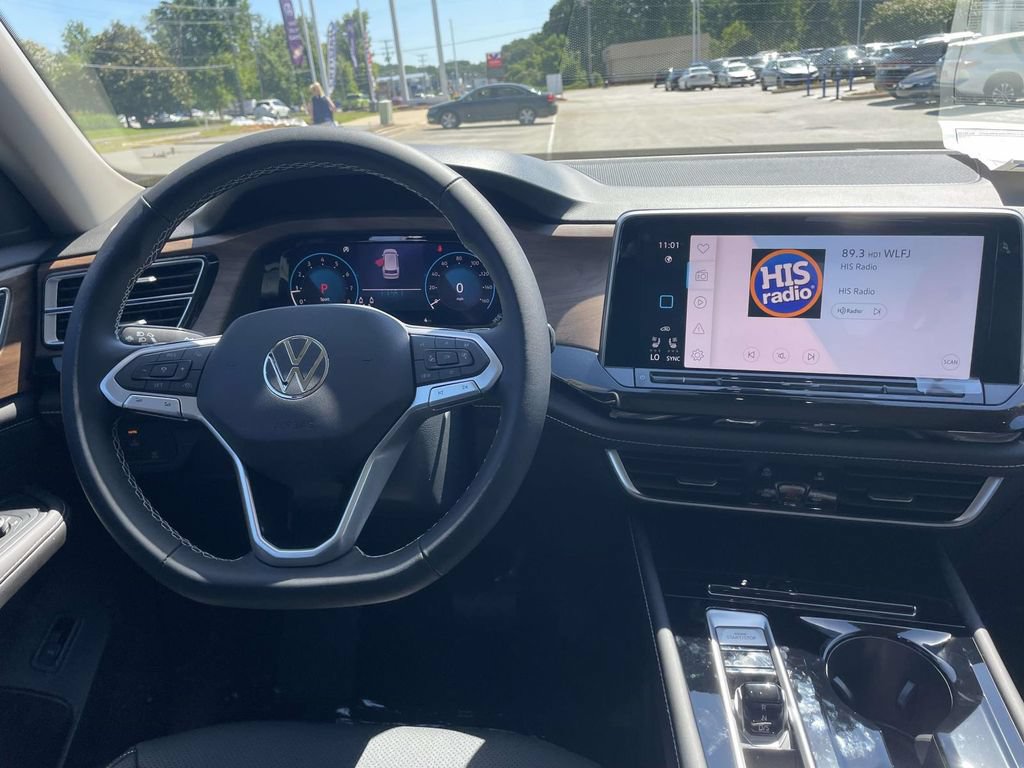 New 2026 Volkswagen Atlas SE FWD image 13