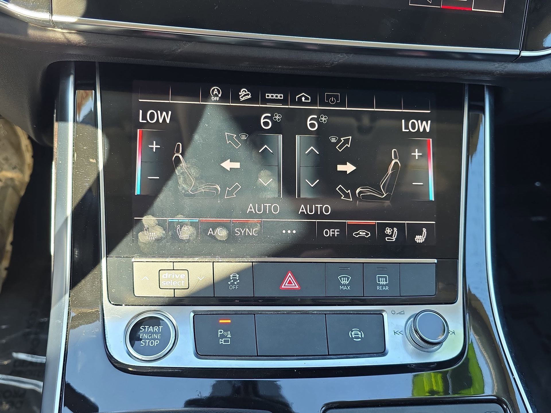 Used 2023 Audi Q8 Premium Plus w/ Premium Plus Package AWD/4WD image 24