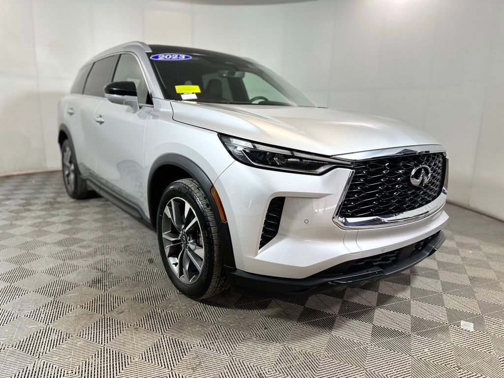 Used 2023 INFINITI QX60 Luxe image 7