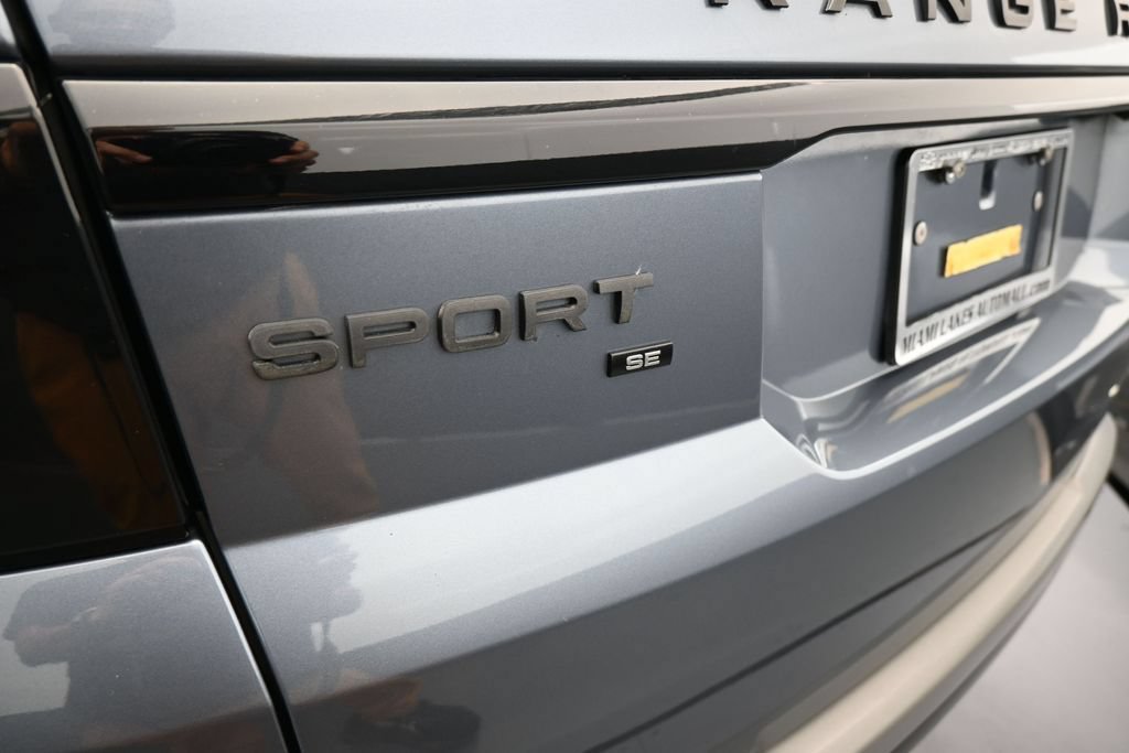 Used 2020 Land Rover Range Rover Sport SE AWD/4WD image 42
