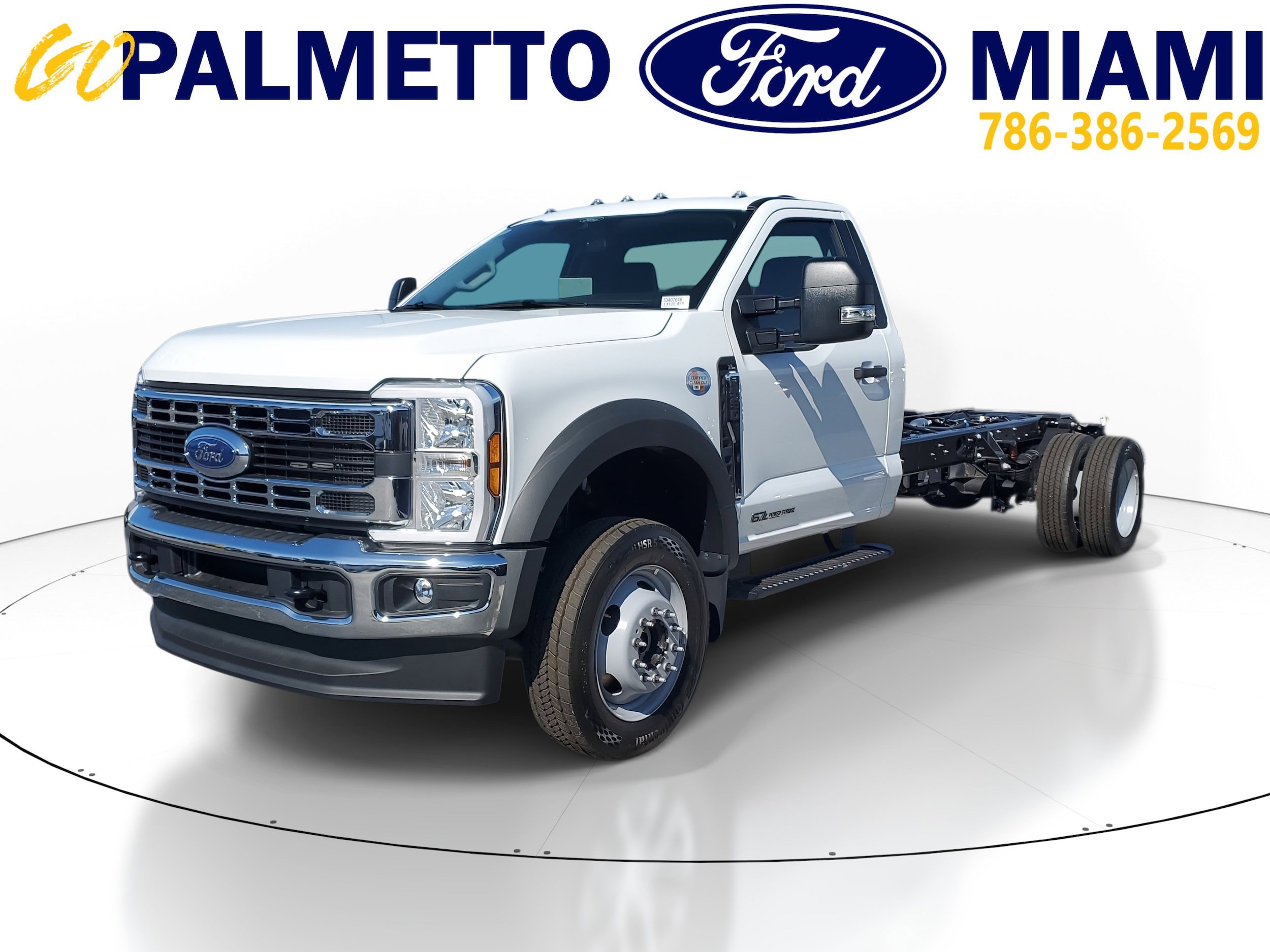 New 2026 Ford F550 4x4 Regular Cab Super Duty w/ XL Chrome Package image 3