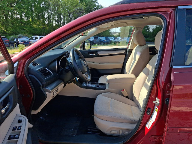 Used 2018 Subaru Outback 2.5i Premium AWD/4WD image 39