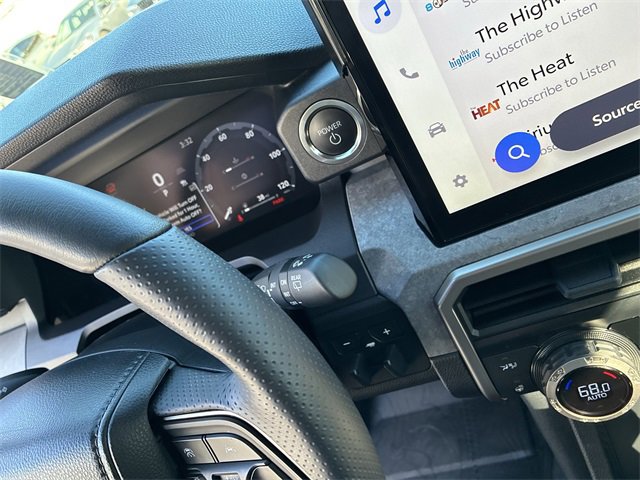 Used 2025 Toyota 4Runner Trailhunter image 23