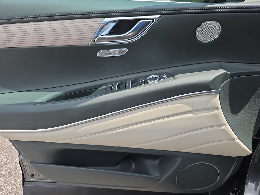 New 2026 Genesis GV80 2.5T Select AWD/4WD image 16