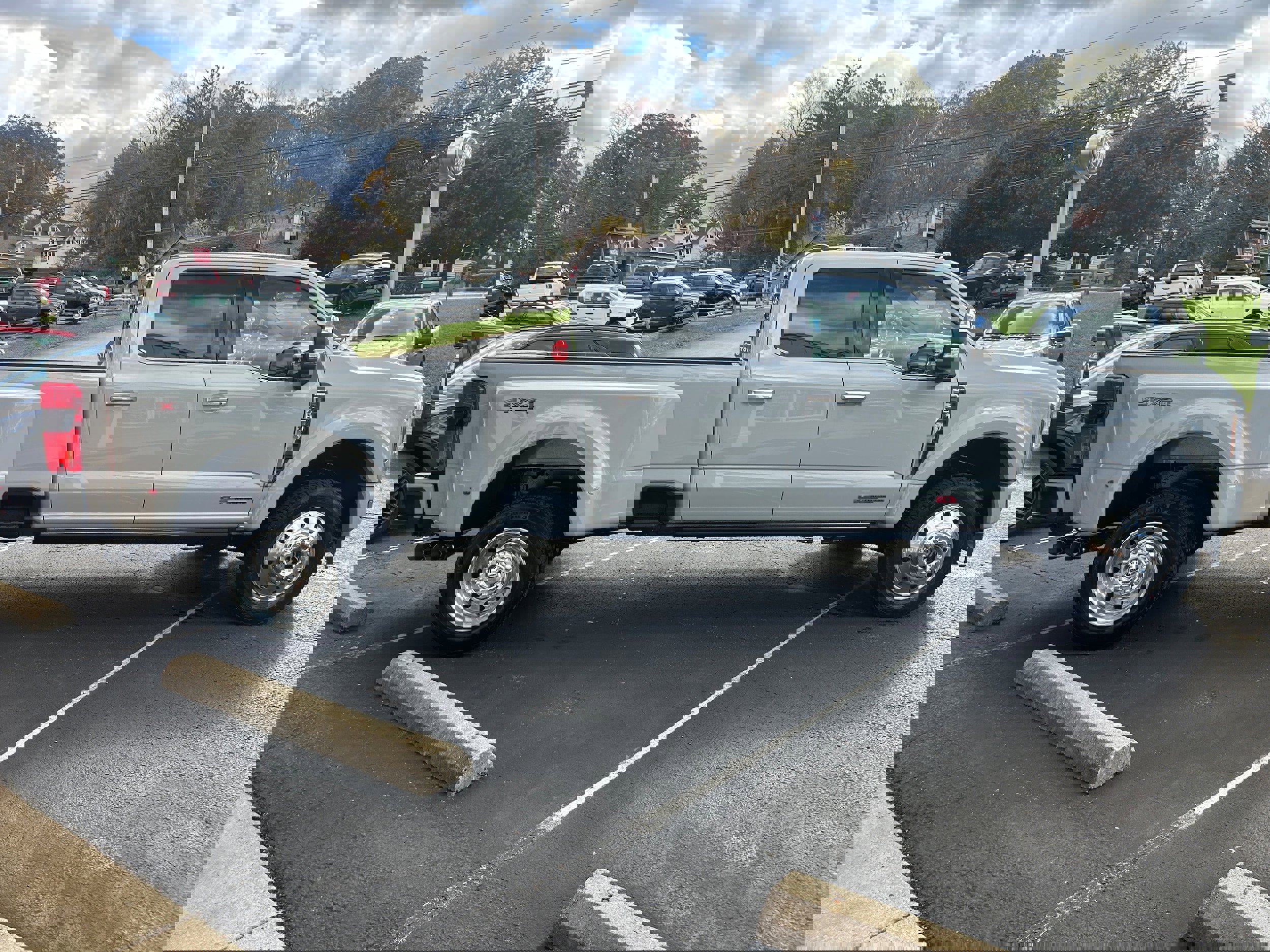 New 2026 Ford F450 Platinum image 11