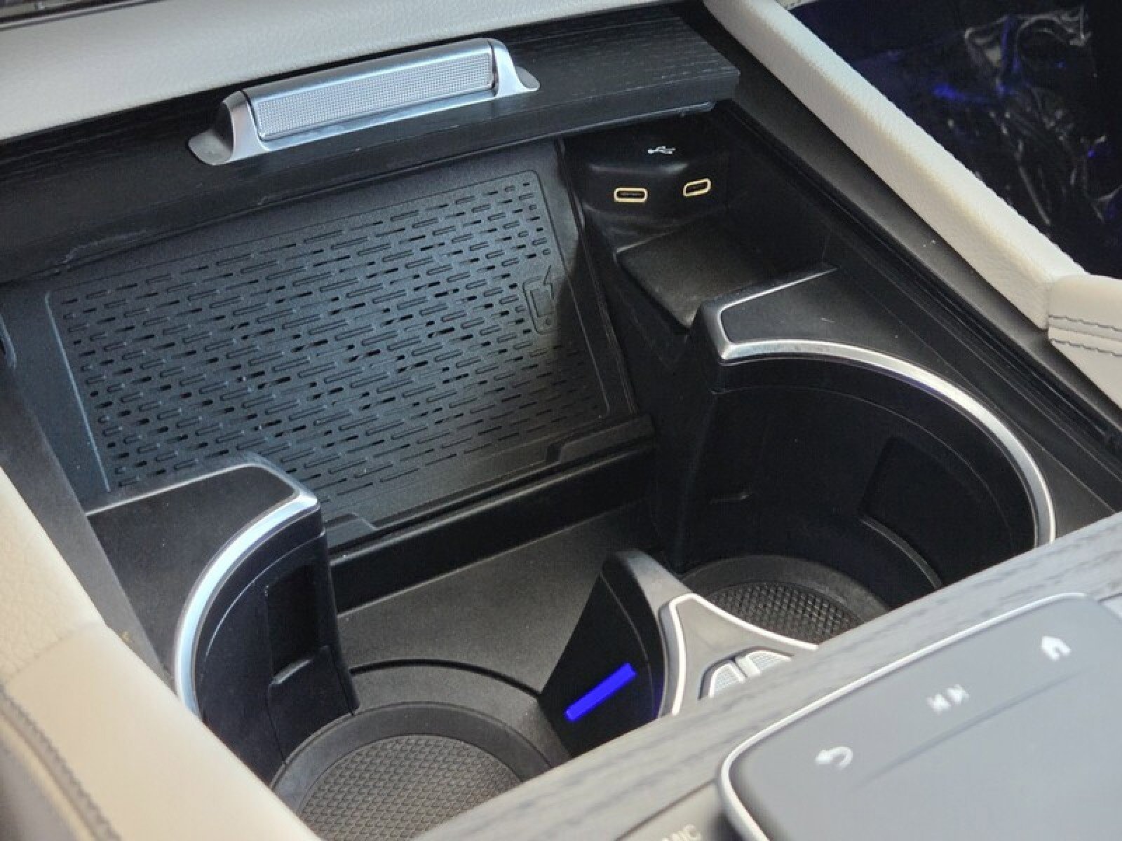 Certified 2024 Mercedes-Benz GLE 53 AMG 4MATIC Coupe image 32