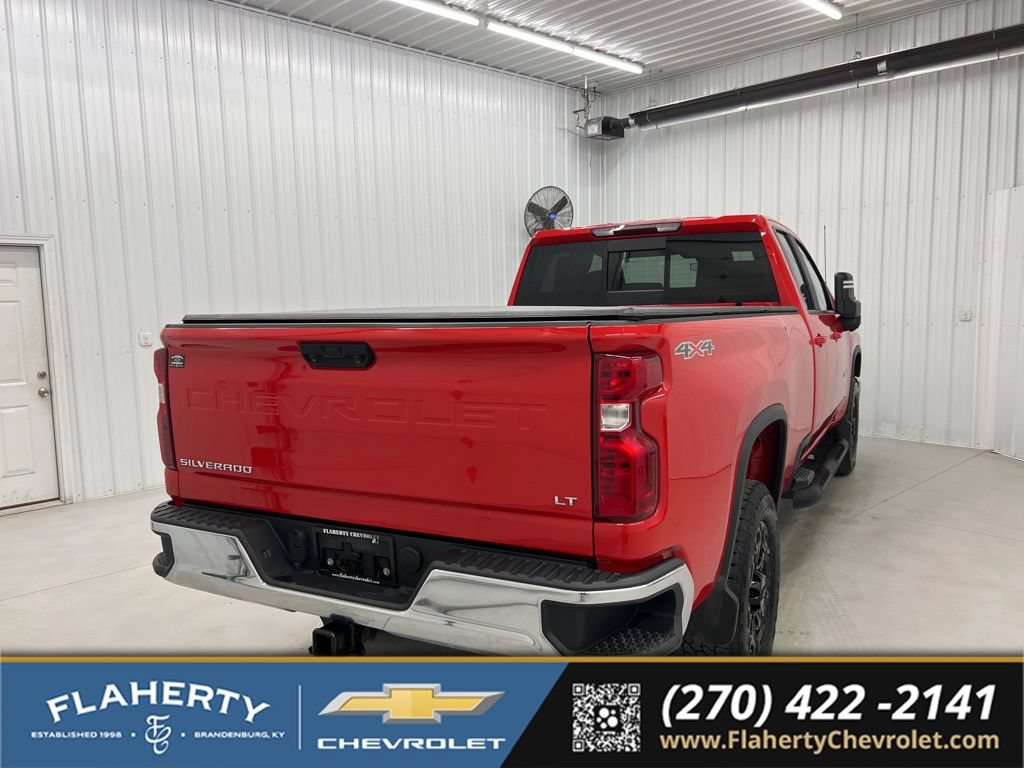 Used 2024 Chevrolet Silverado 3500 LT w/ Convenience Package AWD/4WD image 3