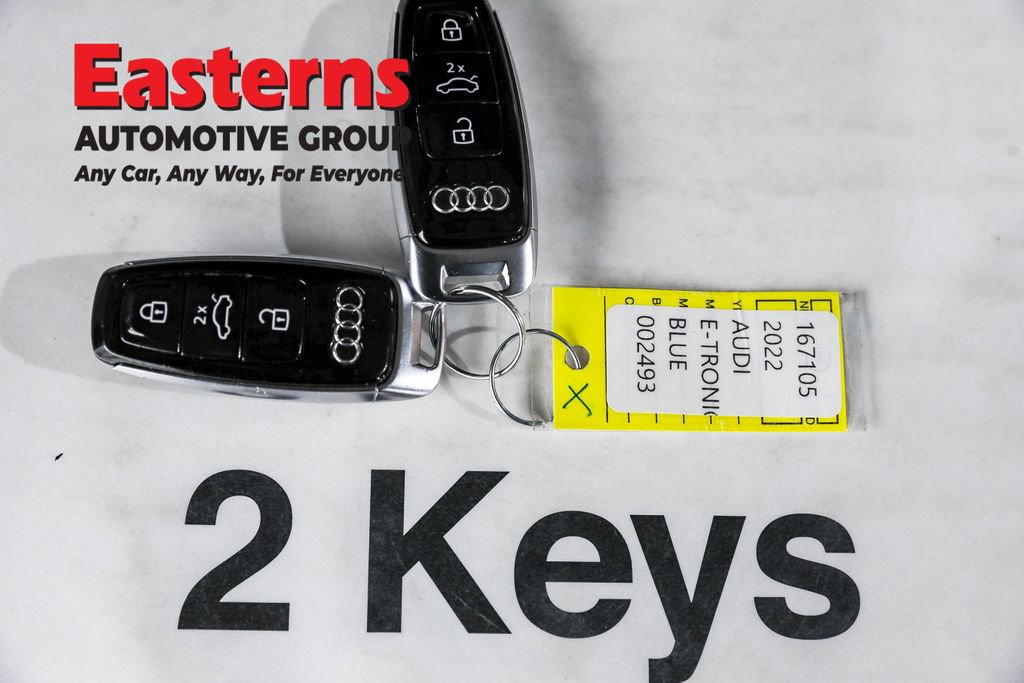 Used 2022 Audi e-tron GT Premium Plus w/ Performance Package image 7