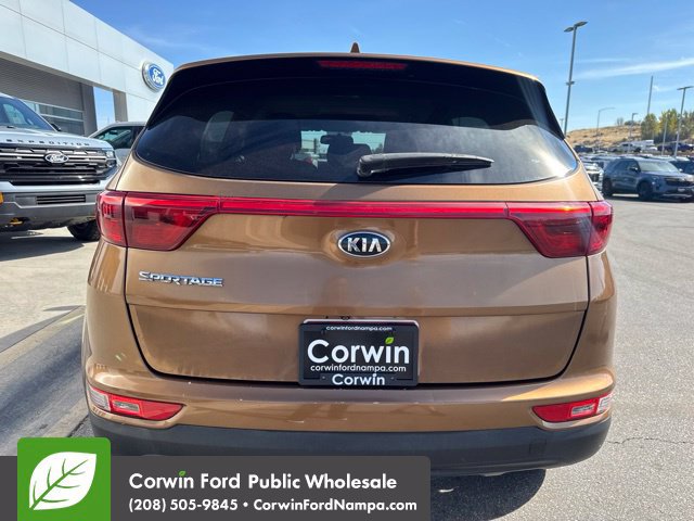 Used 2017 Kia Sportage LX AWD/4WD image 5