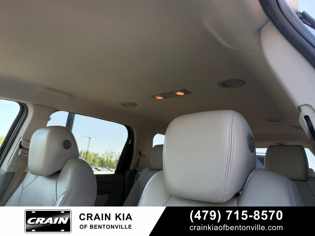 Used 2016 GMC Acadia SLT image 23