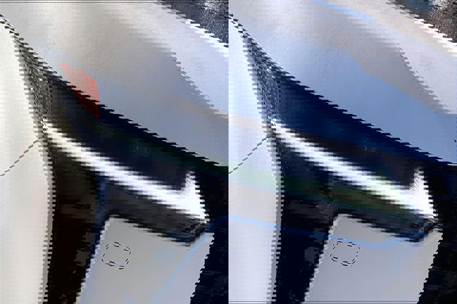 Used 2024 Lexus GX 550 w/ Accessory Package (2T) image 27